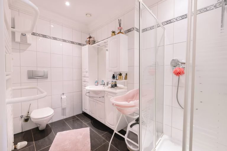 Badezimmer 2