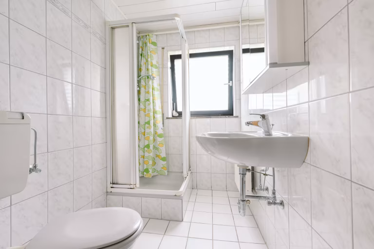 Badezimmer Einliegerwohnung