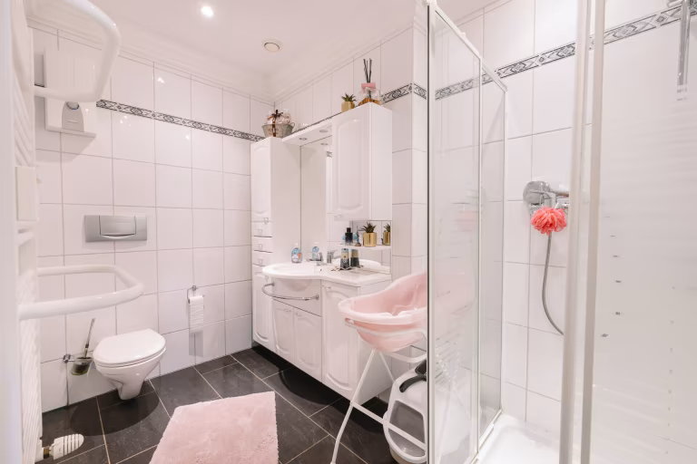 Badezimmer 2