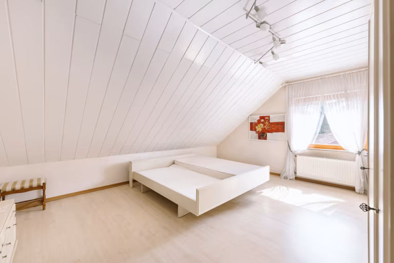 Schlafzimmer DG