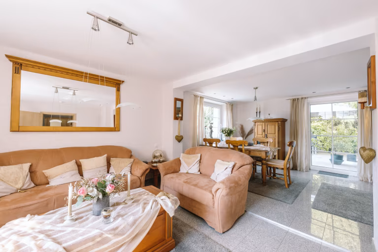 Wohn-Esszimmer EG Haupthaus